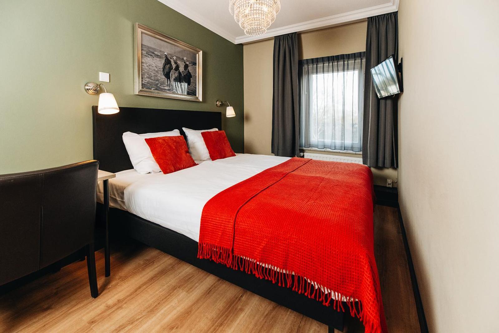 Hotel Renesse Hotel 3*